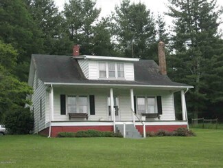 1802 Floyd Pike, Hillsville, VA 24343