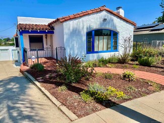 4866 Sussex Dr, San Diego, CA 92116