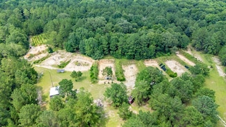 1399 County Highway 181 E, Westville, FL 32464