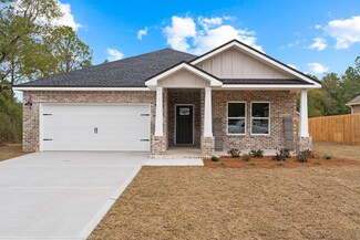 6011 Sand Hill Rd, Crestview, FL 32539