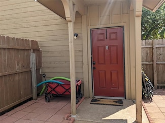 14407 N Pennsylvania Ave Unit 12H, Oklahoma City, OK 73134