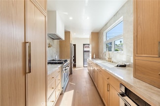 3924 Dublin Ave, Los Angeles, CA 90008