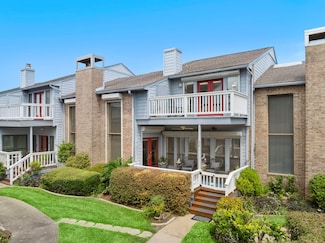 2601 S Broadway St Unit 32, La Porte, TX 77571