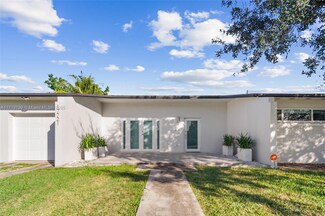 17721 SW 108th Ct, Miami, FL 33157