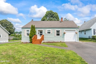 227 Hampton Ave, Rensselaer, NY 12144