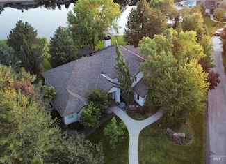 1597 S Whitby Ln, Eagle, ID 83616