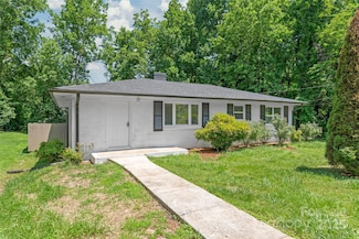 518 Westside Cir, China Grove, NC 28023
