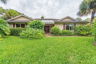 1310 Shorewinds Ln, Vero Beach, FL 32963
