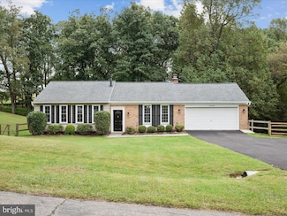 11110 Hoffman Dr, Germantown, MD 20876