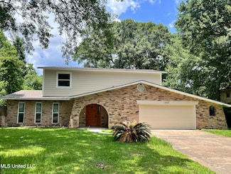 2418 Northridge Dr, Gautier, MS 39553