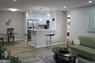 6908 Mary Caroline Cir Unit B, Alexandria, VA 22310