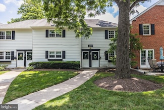207 Yardley Commons, Yardley, PA 19067