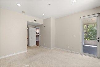 2243 Martin Unit 217, Irvine, CA 92612