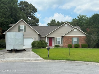 108 Fieldgate Dr, Jacksonville, NC 28546