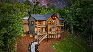 411 Amber Ridge, Blue Ridge, GA 30513