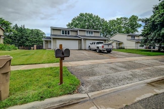 2305 Mckenna Blvd, Madison, WI 53711