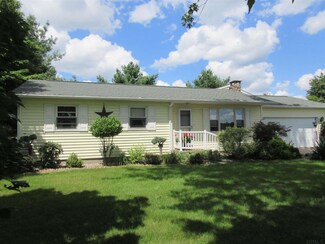 1155 E 250 N, Lagrange, IN 46761