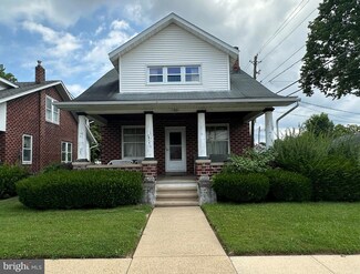 31 N Waverly St, Reading, PA 19607