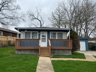 26116 W Oak Cir, Ingleside, IL 60041