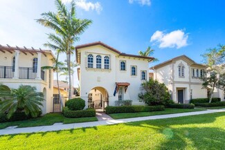 81 Stoney Dr, Palm Beach Gardens, FL 33410