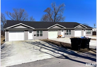 1404 W Prairie St, Marion, IL 62959