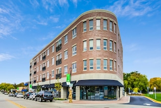 555 Roger Williams Ave Unit 306, Highland Park, IL 60035