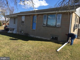 2635 Limestoneville Rd, Milton, PA 17847