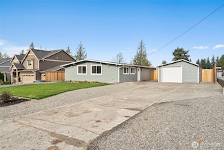 7203 126th St E, Puyallup, WA 98373