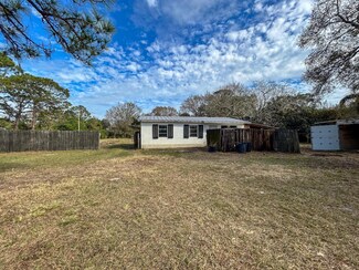 850 E Coker Rd, Fort Pierce, FL 34945