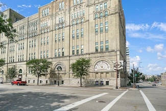 270 E Highland Ave, Milwaukee, WI 53202
