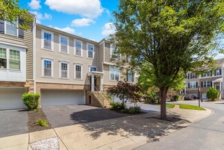 338 Hanton Way, Columbus, OH 43213
