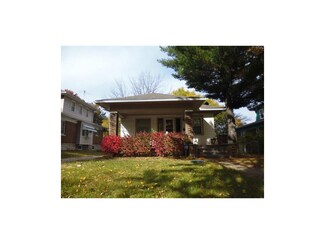 1806 Freeman Ave, Kansas City, KS 66102