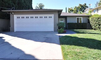 2170 Camino a Los Cerros, Menlo Park, CA 94025