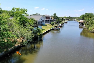 6 Corona Ct, Palm Coast, FL 32137