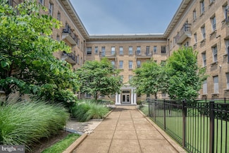 1401 Columbia Rd NW Unit 420, Washington, DC 20009