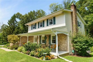 2186 E Best Rd, Bath, PA 18014