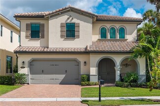 8235 Grand Prix Ln, Boynton Beach, FL 33472