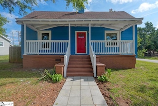 307 Woodruff St, Woodruff, SC 29388