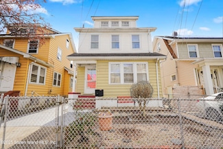 64 Irving Place, Staten Island, NY 10304