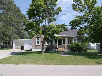 412 Locke St, East Tawas, MI 48730