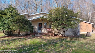 127 Franklin Ave, Saylorsburg, PA 18353