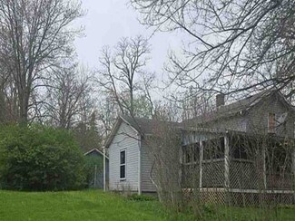 7 Walnut St, Greenville, PA 16125