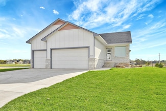 1137 W Trek Cir, Goddard, KS 67052