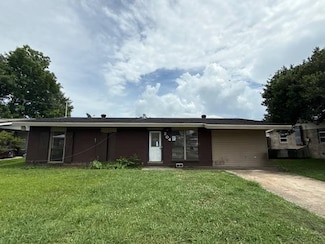 204 Oakshire Dr, Houma, LA 70364