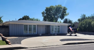 7908 Palo Duro Ave NE, Albuquerque, NM 87110