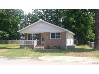 2112 Cloverdale Ave, Hopewell, VA 23860