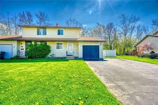 343 Willowbrooke Dr, Brockport, NY 14420