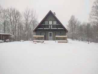 800 Warren Ln, Hurricane Mills, TN 37078