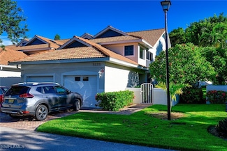 5125 Cedar Springs Dr Unit 204, Naples, FL 34110