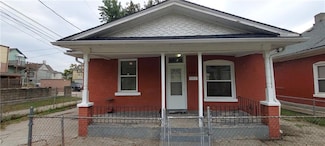 2211 Amie St, Kansas City, MO 64124